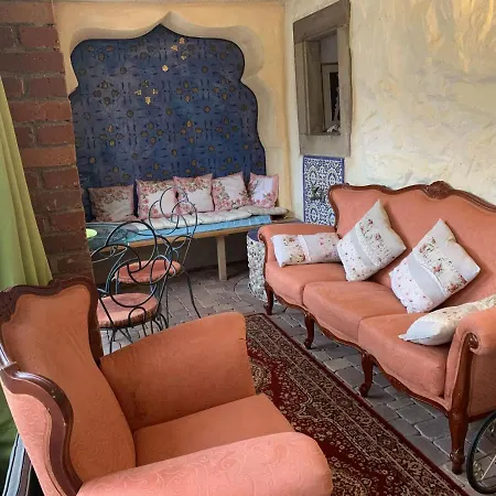 Zwischen Rhein Und Reben Apartment *